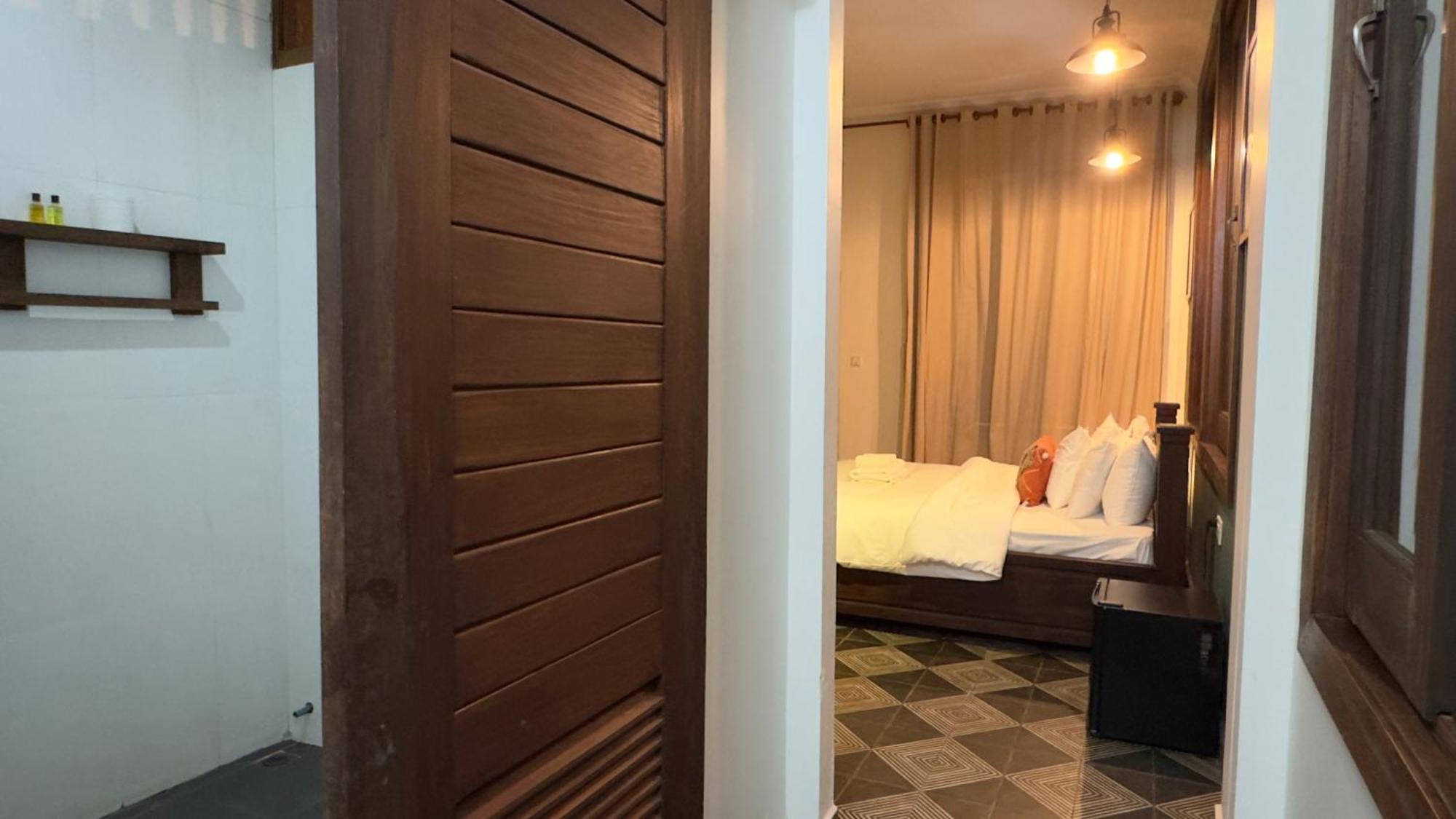The J Break Boutique Hotel Kampot Exterior photo