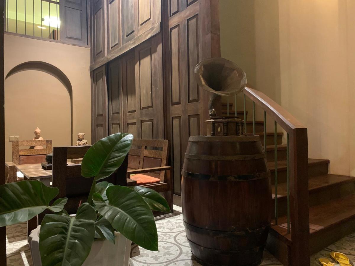 The J Break Boutique Hotel Kampot Exterior photo